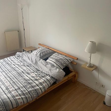 Appartement Cosy En Plein Centre-Ville D Evry Courcouronnes Exterior photo